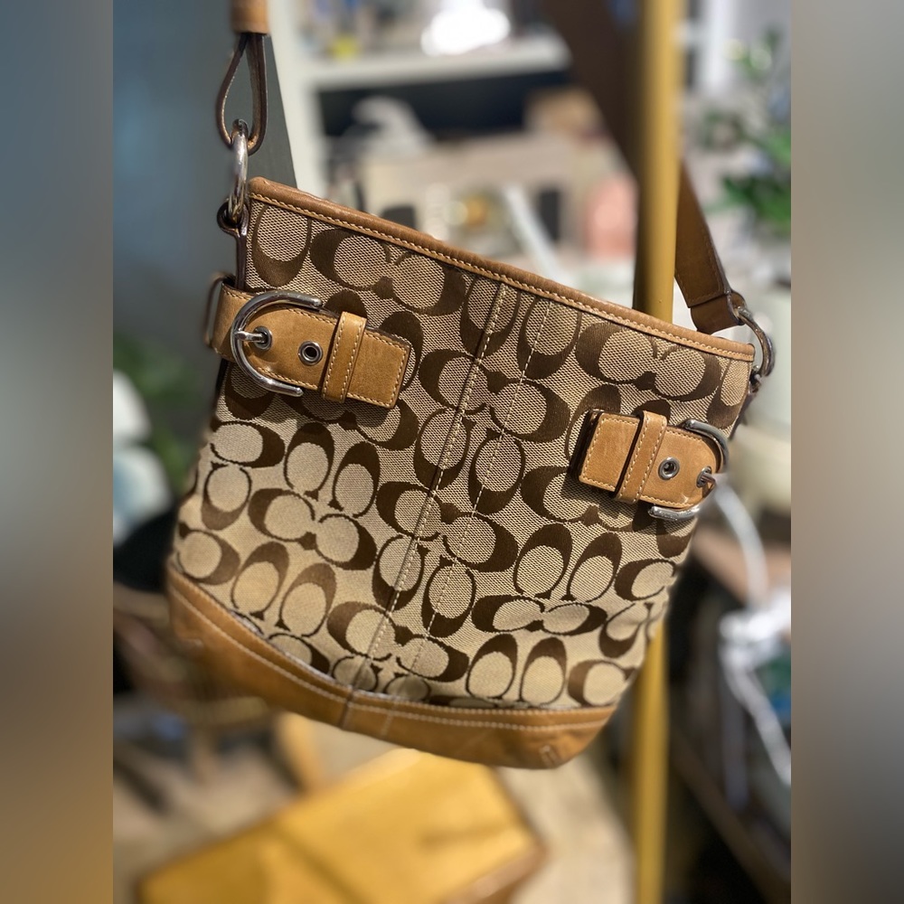 Small COACH Purse